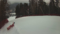 Prostřední část sjezdovky a snowpark