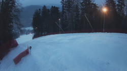 Prostřední část sjezdovky a snowpark