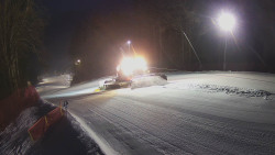 Prostřední část sjezdovky a snowpark