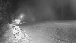 Prostřední část sjezdovky a snowpark