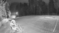 Prostřední část sjezdovky a snowpark