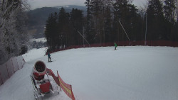 Prostřední část sjezdovky a snowpark