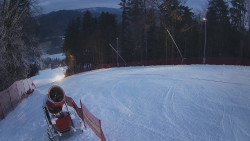 Prostřední část sjezdovky a snowpark