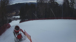 Prostřední část sjezdovky a snowpark