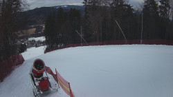 Prostřední část sjezdovky a snowpark