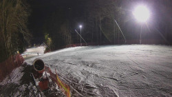 Prostřední část sjezdovky a snowpark