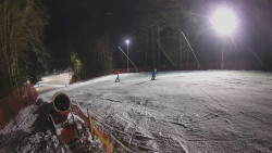 Prostřední část sjezdovky a snowpark