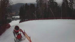 Prostřední část sjezdovky a snowpark