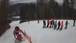 Prostřední část sjezdovky a snowpark