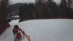 Prostřední část sjezdovky a snowpark