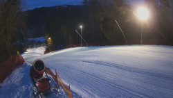 Prostřední část sjezdovky a snowpark