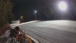 Prostřední část sjezdovky a snowpark