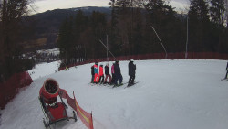 Prostřední část sjezdovky a snowpark