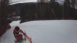 Prostřední část sjezdovky a snowpark