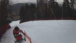 Prostřední část sjezdovky a snowpark