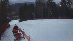 Prostřední část sjezdovky a snowpark