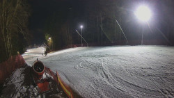 Prostřední část sjezdovky a snowpark