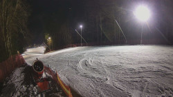 Prostřední část sjezdovky a snowpark