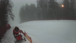 Prostřední část sjezdovky a snowpark