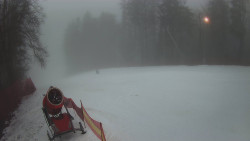 Prostřední část sjezdovky a snowpark