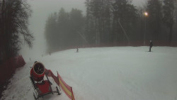 Prostřední část sjezdovky a snowpark