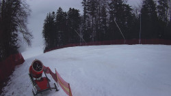 Prostřední část sjezdovky a snowpark