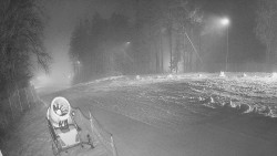 Prostřední část sjezdovky a snowpark