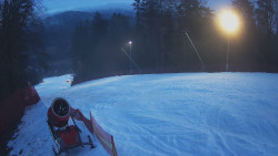 Prostřední část sjezdovky a snowpark