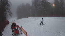 Prostřední část sjezdovky a snowpark