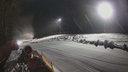 Prostřední část sjezdovky a snowpark