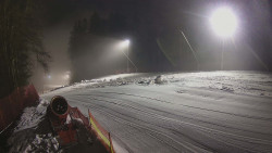 Prostřední část sjezdovky a snowpark