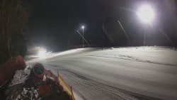 Prostřední část sjezdovky a snowpark