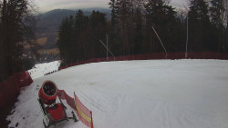 Prostřední část sjezdovky a snowpark