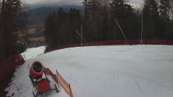 Prostřední část sjezdovky a snowpark