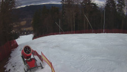 Prostřední část sjezdovky a snowpark