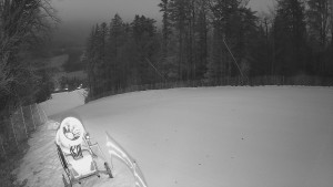 Skiareál Karolinka - Prostřední část sjezdovky a snowpark - 11.2.2026 v 06:32 Skiareál Karolinka - Prostřední část sjezdovky a snowpark - 11.2.2026 v 06:32