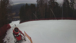 Prostřední část sjezdovky a snowpark