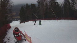 Prostřední část sjezdovky a snowpark
