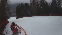 Prostřední část sjezdovky a snowpark