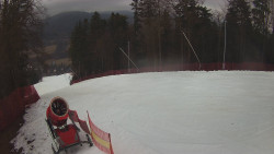 Prostřední část sjezdovky a snowpark