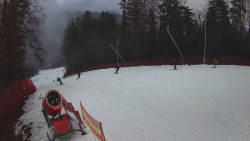 Prostřední část sjezdovky a snowpark