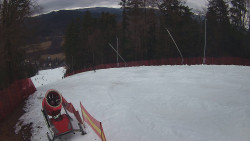 Prostřední část sjezdovky a snowpark