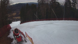 Prostřední část sjezdovky a snowpark