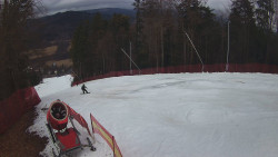 Prostřední část sjezdovky a snowpark
