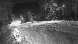 Prostřední část sjezdovky a snowpark