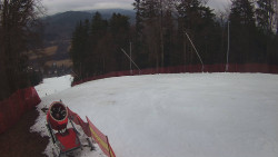 Prostřední část sjezdovky a snowpark