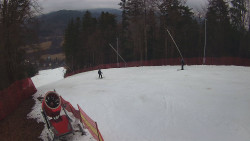 Prostřední část sjezdovky a snowpark