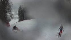 Prostřední část sjezdovky a snowpark