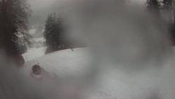 Prostřední část sjezdovky a snowpark