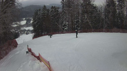 Prostřední část sjezdovky a snowpark